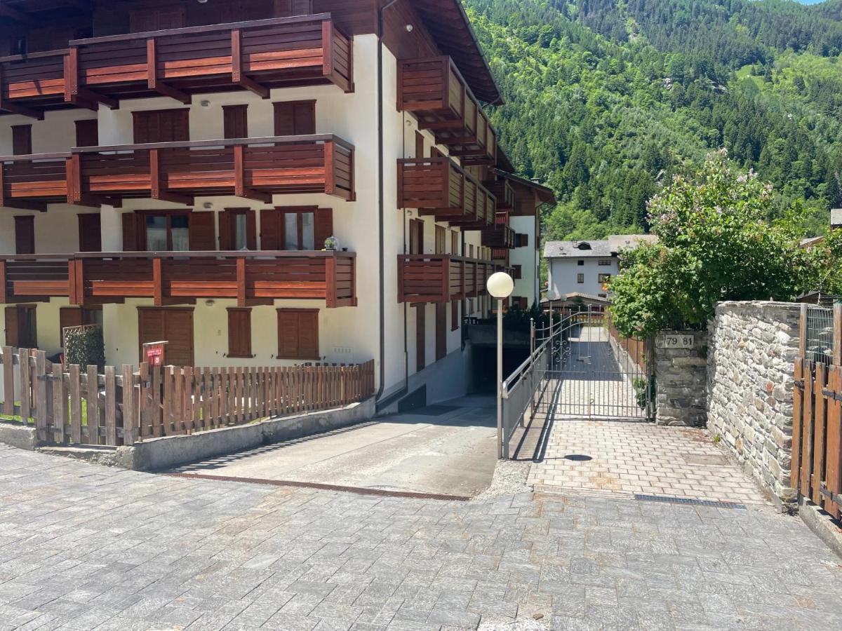 Il Cervo Mountain Apartment Campodolcino Exterior photo