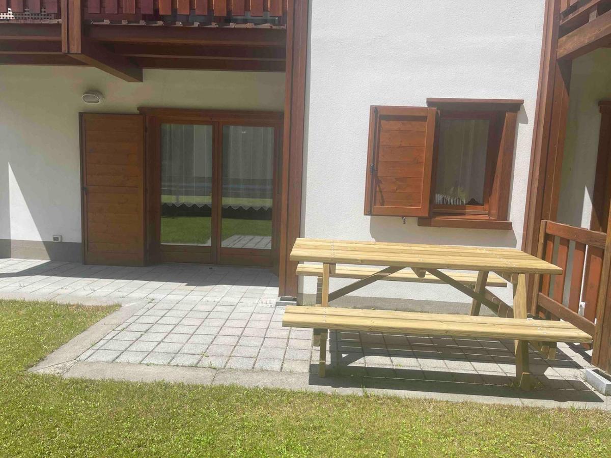 Il Cervo Mountain Apartment Campodolcino Exterior photo